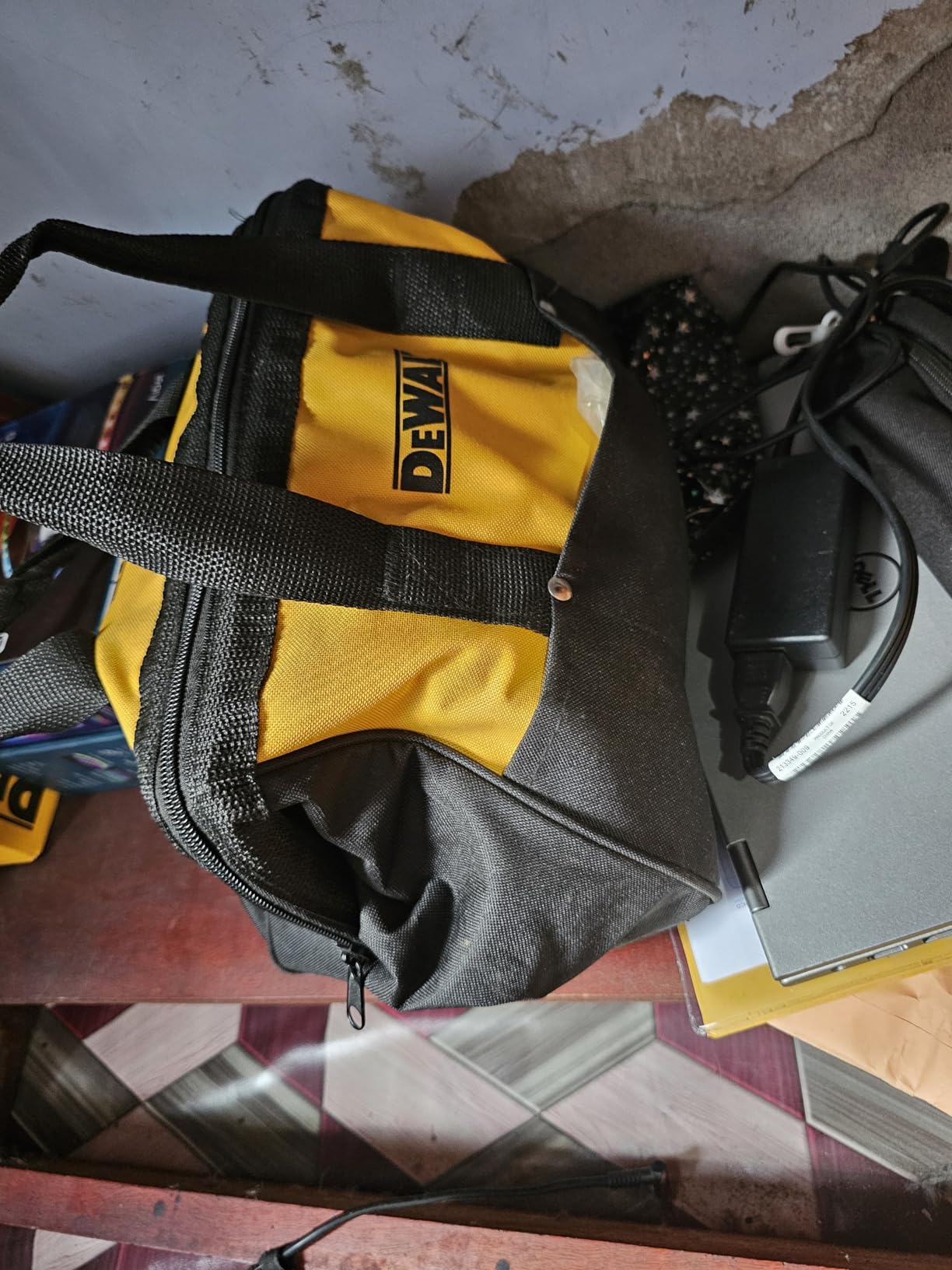 DEWALT 20V MAX Cordless Drill and Impact Driver, Power Tool Combo Kit, Includes 2 Batteries, Charger and Bag (DCK240C2) customer photo 1