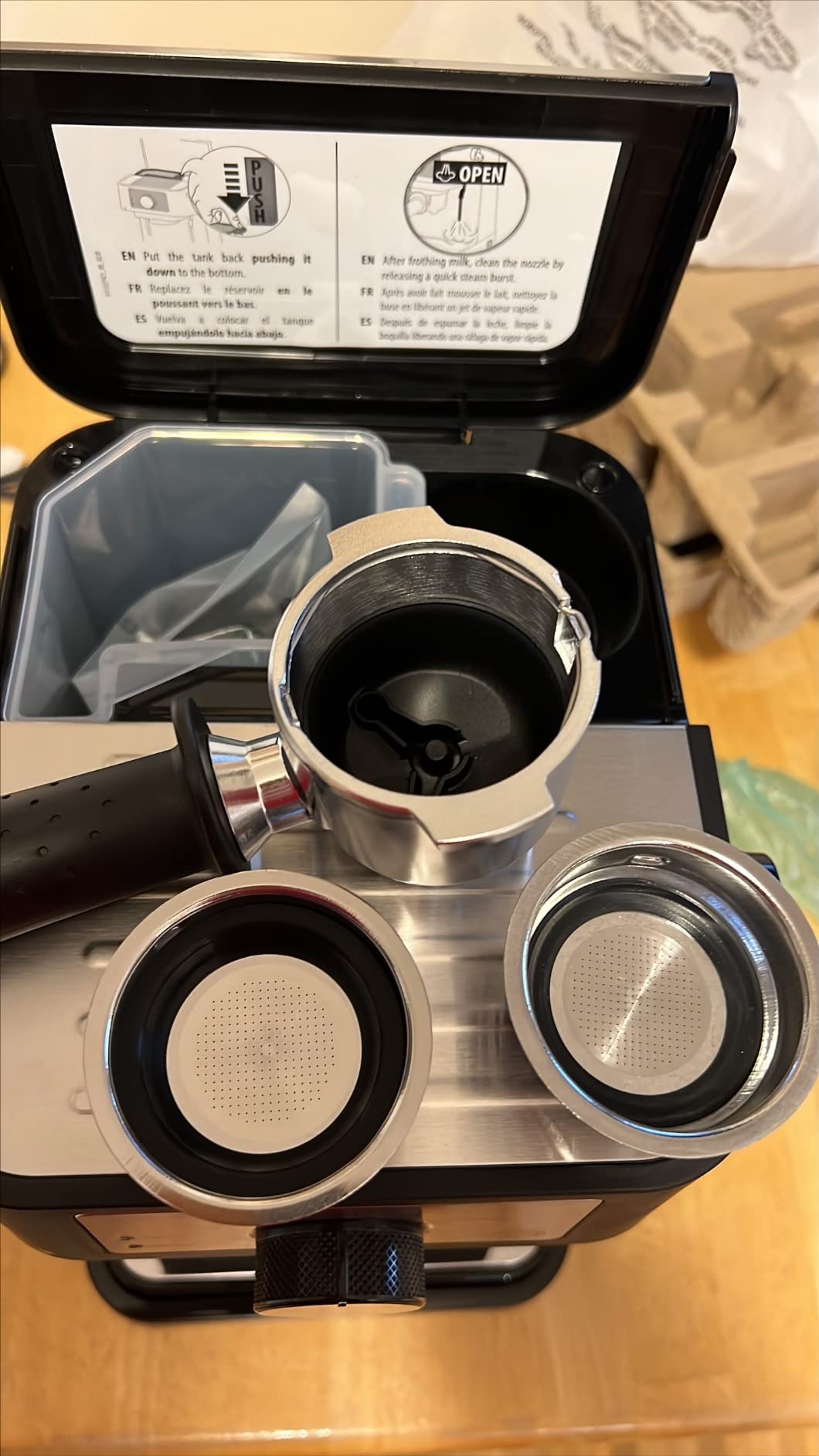 De'Longhi Stilosa Manual Espresso Machine, Compact Coffee Maker, 15 Bar Pump Pressure customer photo 2