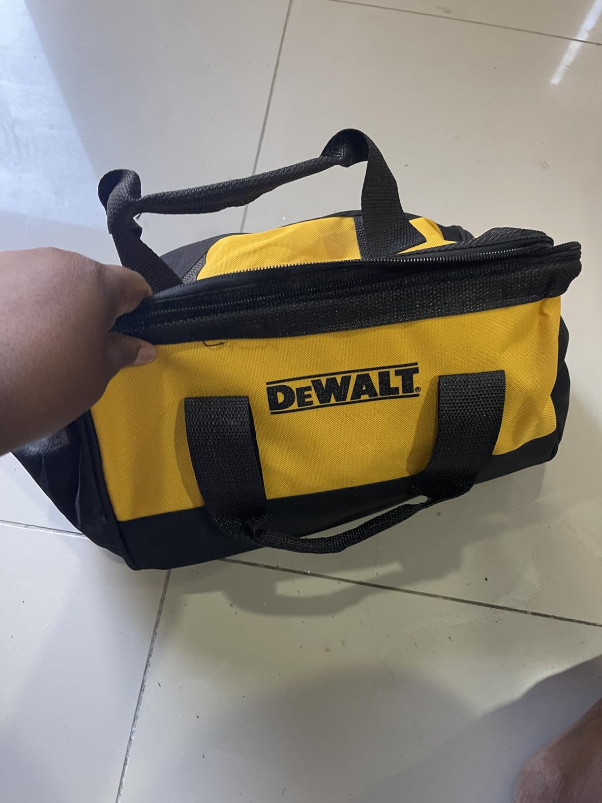 DEWALT 20V MAX Cordless Drill and Impact Driver, Brushless 2-Tool Power Tool Combo Kit, Includes 2 Batteries, Charger and Bag (DCK277D2) customer photo 1