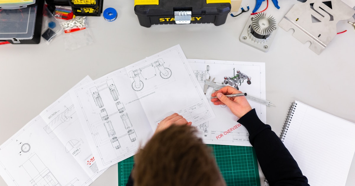 Best Detail Sanders for Tight Spaces 2026: 10 Models Tested