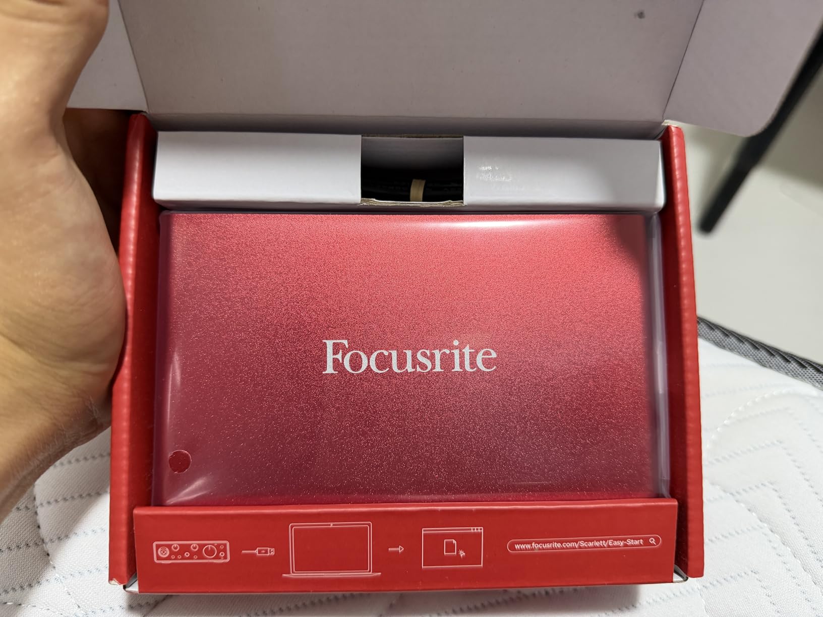 Focusrite Scarlett Solo 3rd Gen USB Audio Interface for Guitarists, Vocalists, Podcasters or Producers customer photo 1