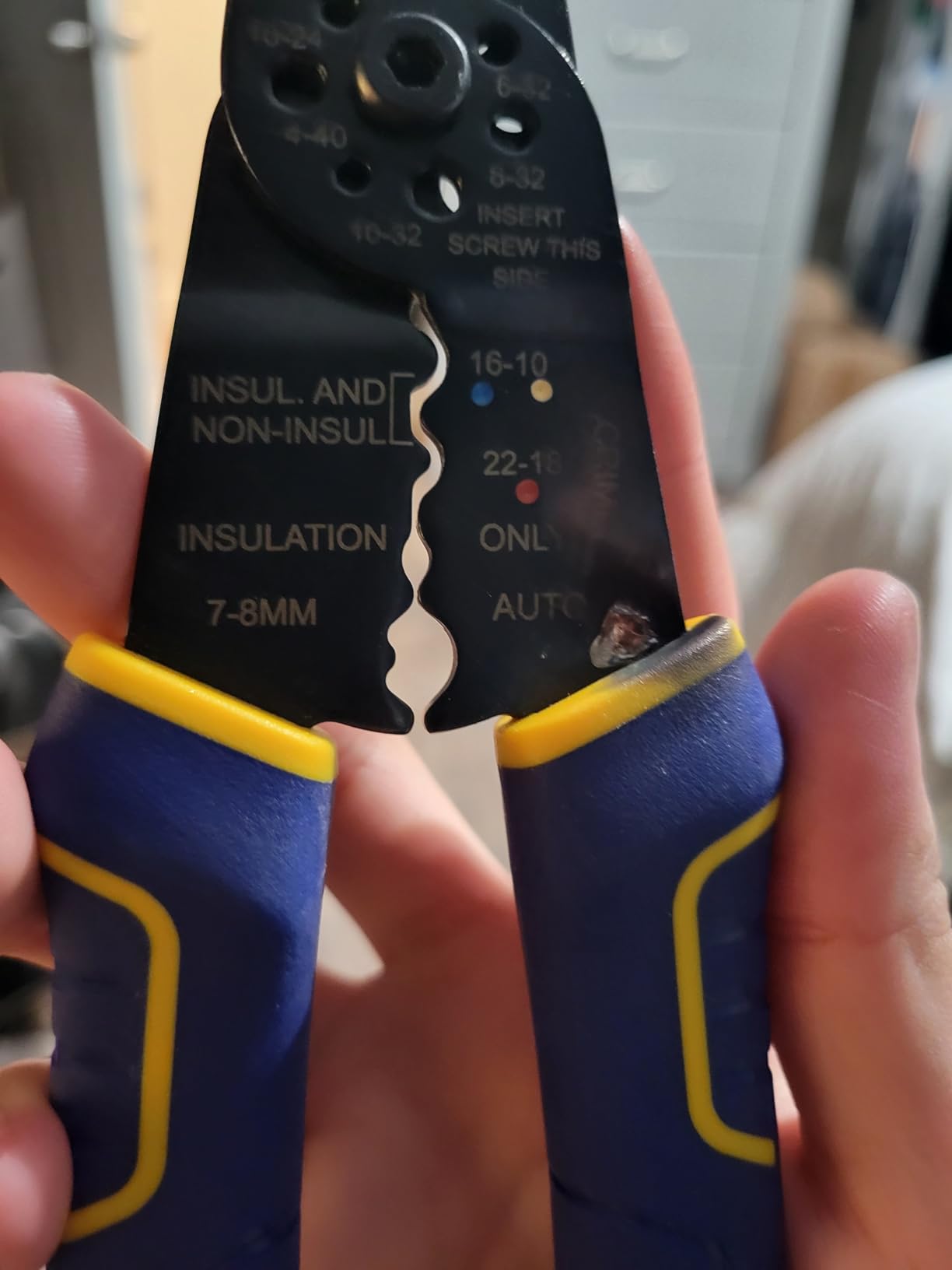 IRWIN Vise-Grip Wire Stripper, 8 Inch, Cuts 10-22 AWG, Plier Style Nose, ProTouch for Comfort, Blue (2078309) customer photo 1
