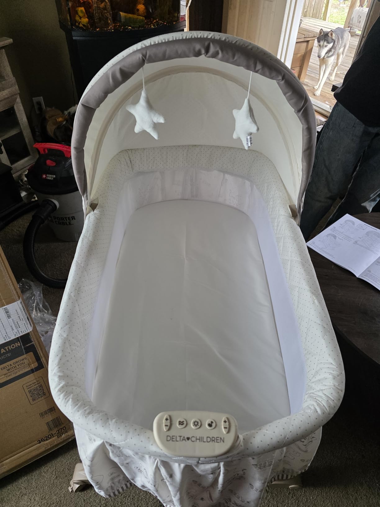 Delta Children Portable Rocking Bassinet for Newborns Bedside Sleeper Crib with Gentle Vibrations, Nightlight, Soothing Music, Adjustable Canopy, Plush Toys, Storage Basket customer photo 1