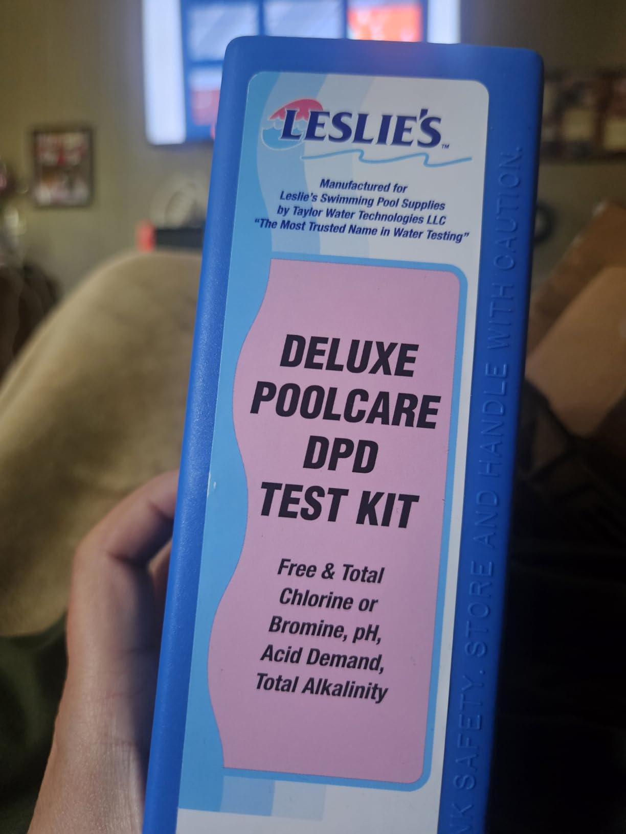 Taylor K-1004 DPD, 6-in-1 Pool Test Kit for Free & Total Chlorine, Bromine, pH, Acid Demand, Total Alkalinity customer photo 2
