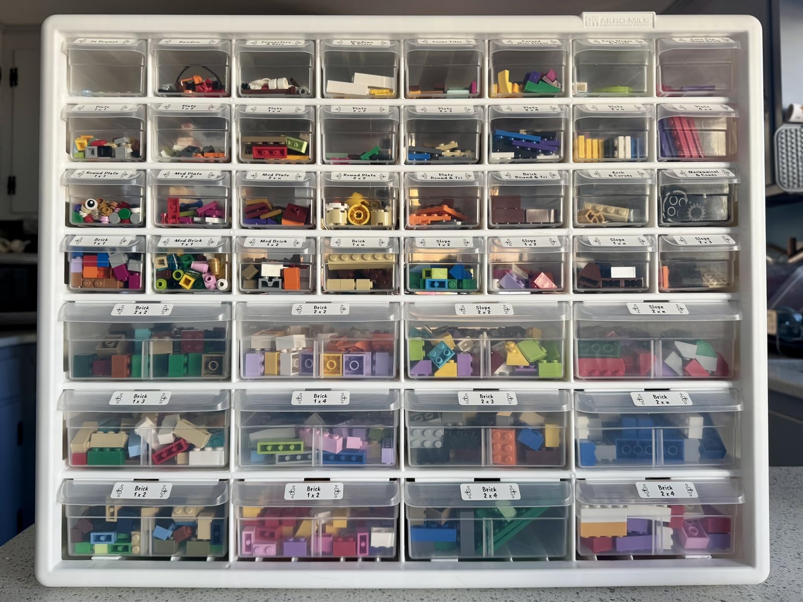 Akro-Mils 16-Drawer Plastic Storage Cabinet, 10.5