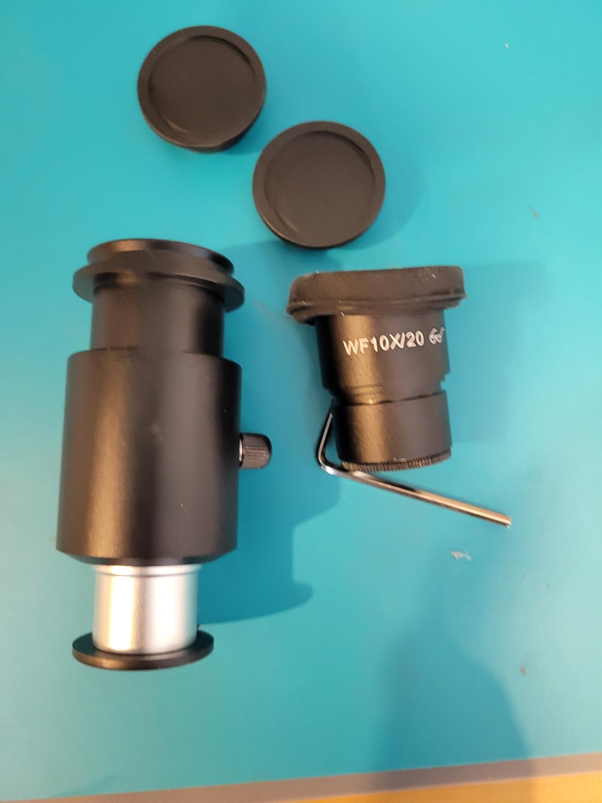 AmScope SM-3T Professional Trinocular Stereo Zoom Microscope, WH10x Eyepieces, 7X-45X Magnification, 0.7X-4.5X Zoom Objective, Ambient Lighting, Single-Arm Boom Stand customer photo 1