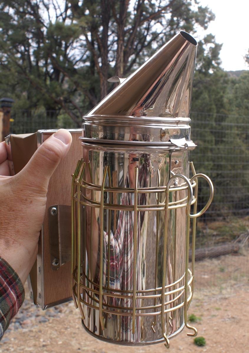 New Bee Hive Smoker Stainless Steel w/Heat Shield Beekeeping Equipment | Heat Shield, Beekeeping Equipment, Tool Kit customer photo 1