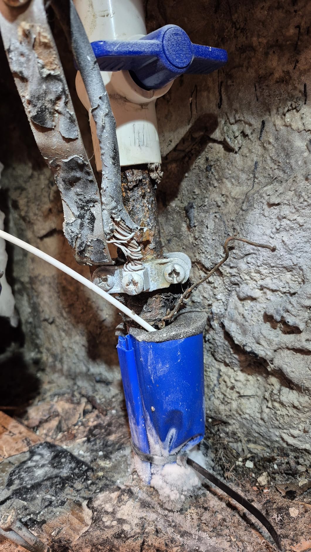 Arctic Hayes ZEK2 Aero Disposable Pipe Freeze Kit with 2 Freezing Jackets (8-28mm) customer photo 2