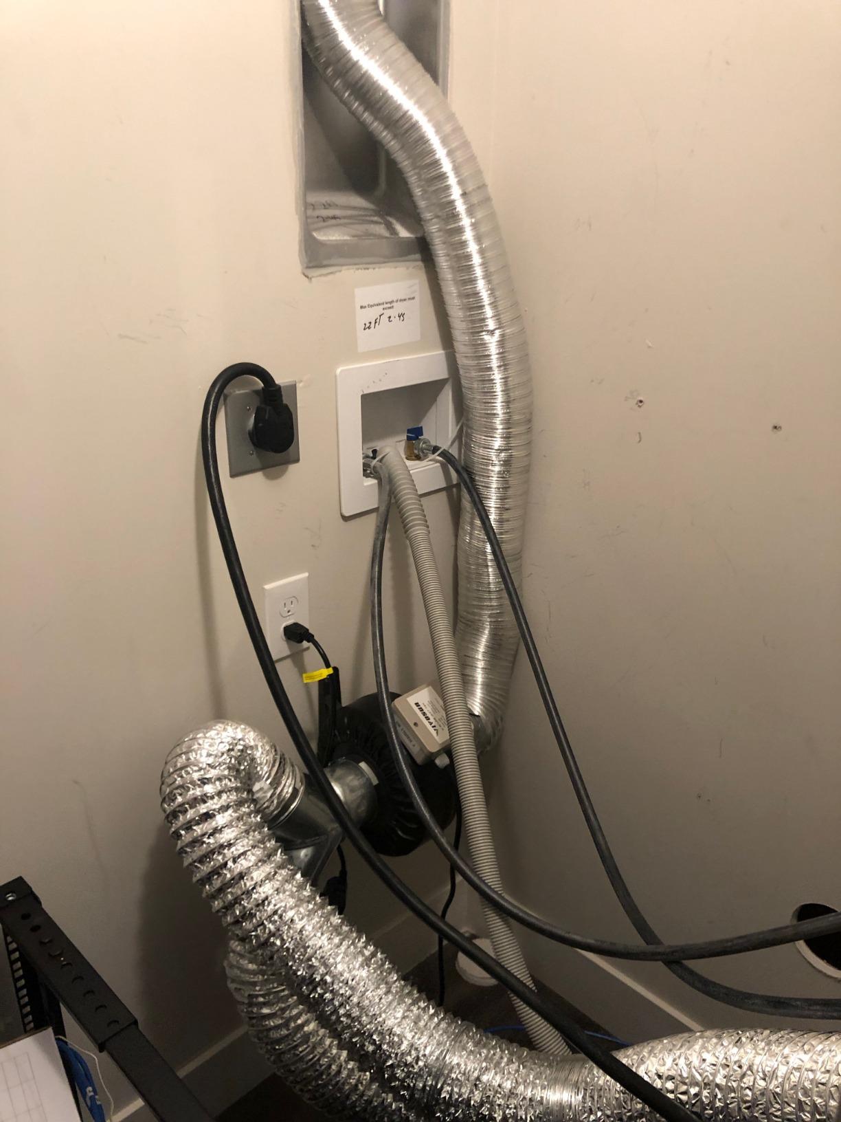 BLACK+DECKER Smart Portable Air Conditioner with Heat, 14,000 BTU, BPACT14HWT customer photo 2
