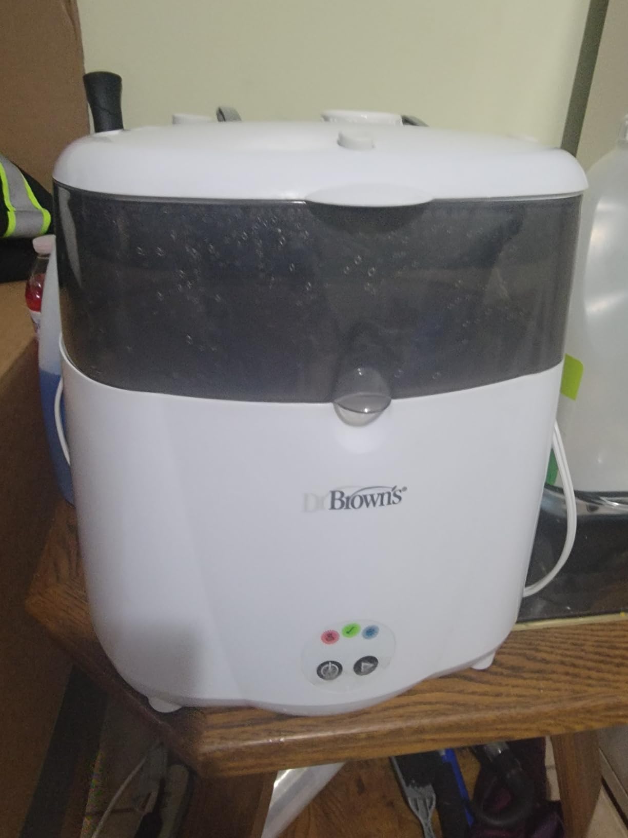 Dr. Brown's Deluxe Electric Sterilizer for Baby Bottles and Other Baby Essentials customer photo 2