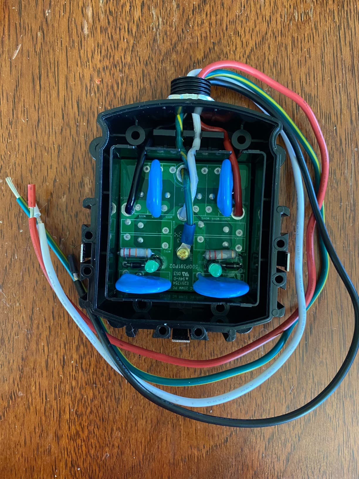 Eaton CHSPT2SURGE SPD Type 2 Chsp Whole Home Surge Protector, Nema 4, Single Phase, 120/240 Volts, Ul 1449 3Rd Edition customer photo 1