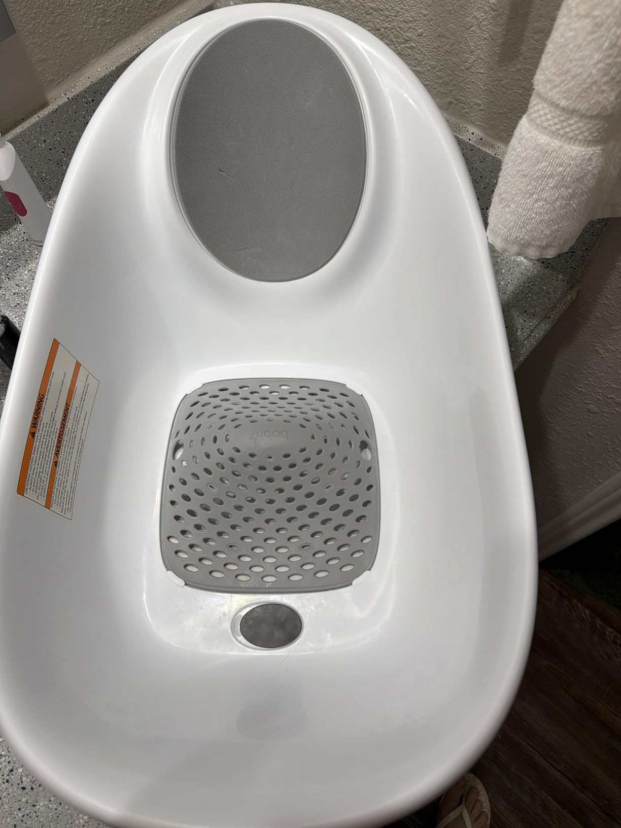 Boon Soak 3 Stage Baby Bathtub - Baby Bath Tub with Three Support Positions for Newborn to Toddlers - Color Changing Drain Plug for Ideal Bath Temperature - Gray - Ages 0 to 18 Months and Up customer photo 2