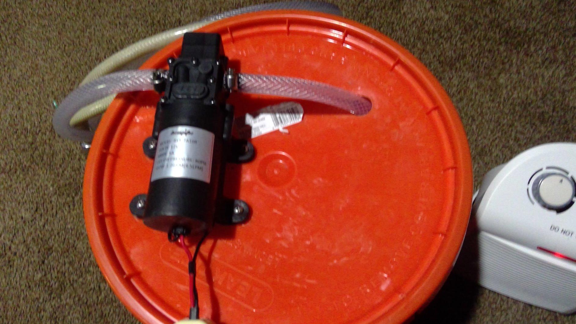 12V DC Water Transfer Pump 4.5 L/Min 1.2 GPM 80 PSI with Pressure Switch customer photo 1