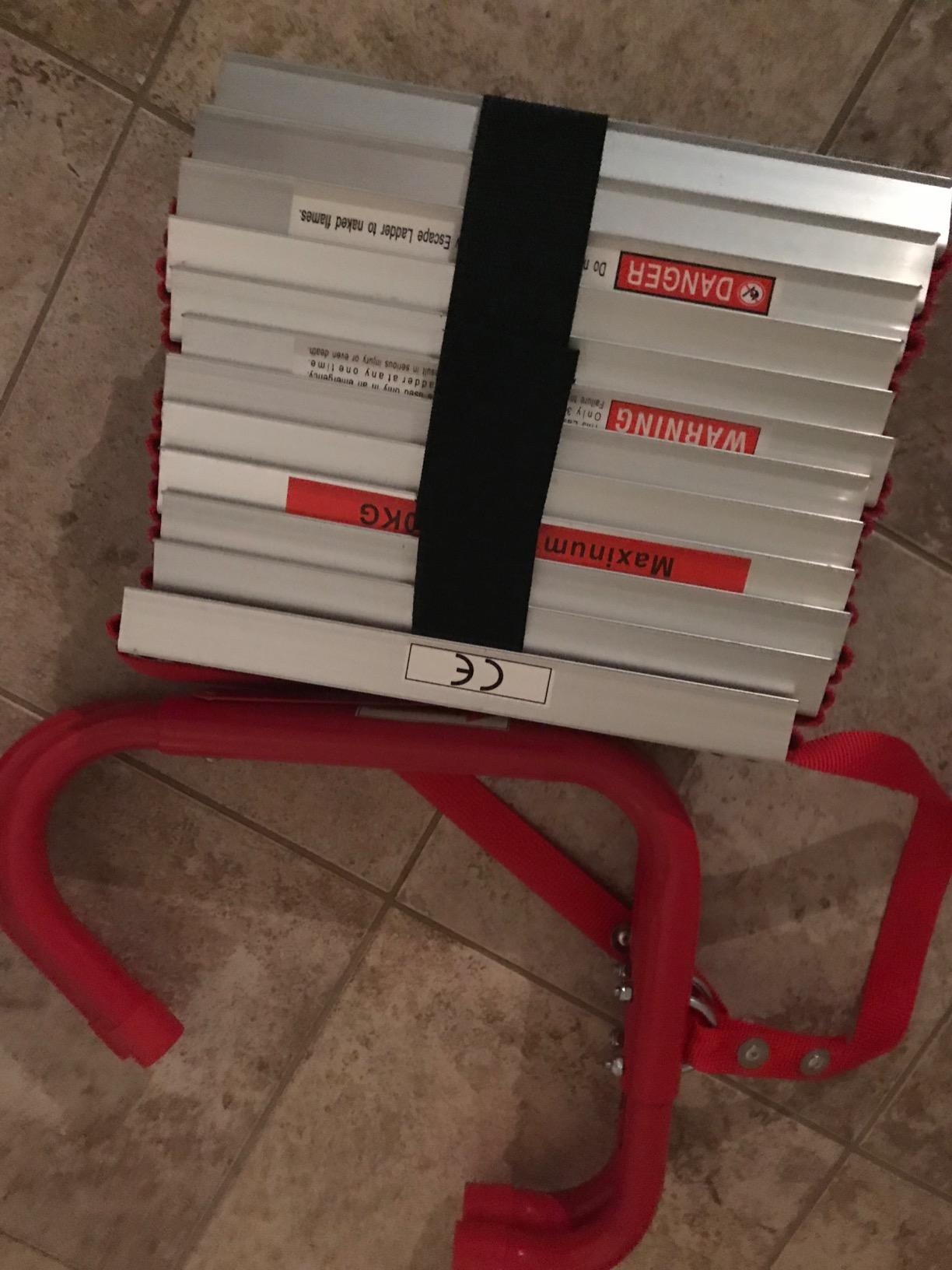 Portable Fire Ladder 2 Story Emergency Escape Ladder 15 Ft with Wide Steps V Center Support customer photo 1