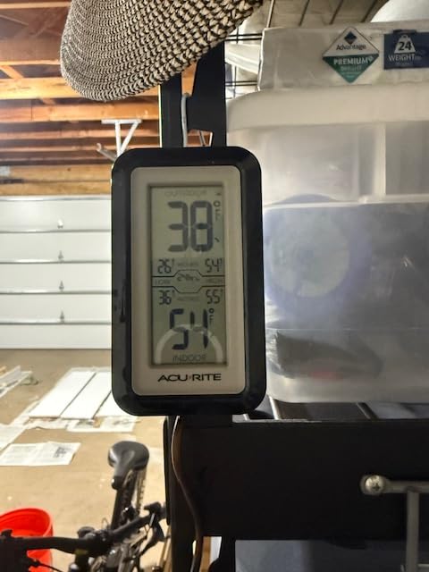Dyna-Glo Indoor Kerosene Convection Heater - 23,800 BTU, 1,000 Sq. Ft. Heating Capacity, Model Number WK95C8 customer photo 2