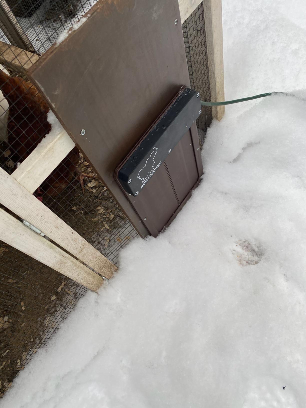 RUN-CHICKEN Door T50 - Automatic Chicken Coop Door Opener, Battery Powered & Weatherproof Aluminum, Smart App & Timer Control, Predator Proof, Easy Install, Reliable All-Season Performance (Brown) customer photo 1