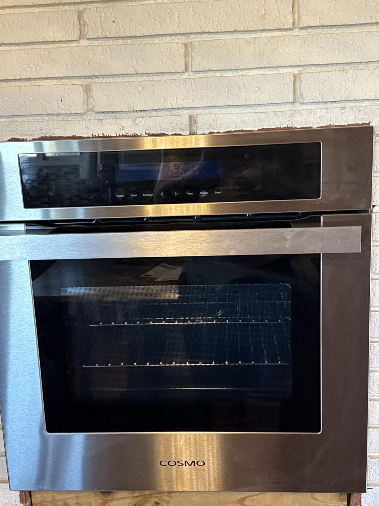 24 in. Lumin Coll 2.9 cu ft Electric Wall Oven, True Convection, Stainless | Cosmo C106SIX-PT 8 Oven Functions, Digital Touch Controls, Interior Lighting, Child Safety Lock, Drip Pan Included customer photo 2