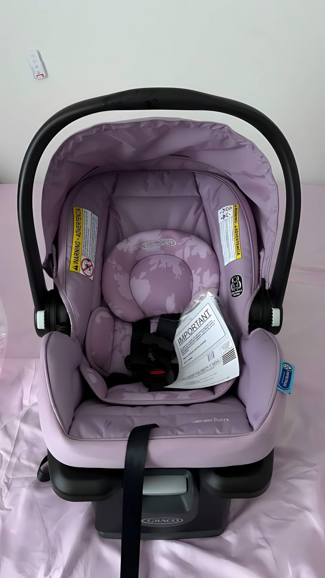 Graco SnugRide Lite LX Infant Car Seat, Lightweight Rear-Facing Seat for Babies 4-30 lb, 4-Position Adjustable Base, Latch Installation & ProtectPlus Engineered, Studio customer photo 2