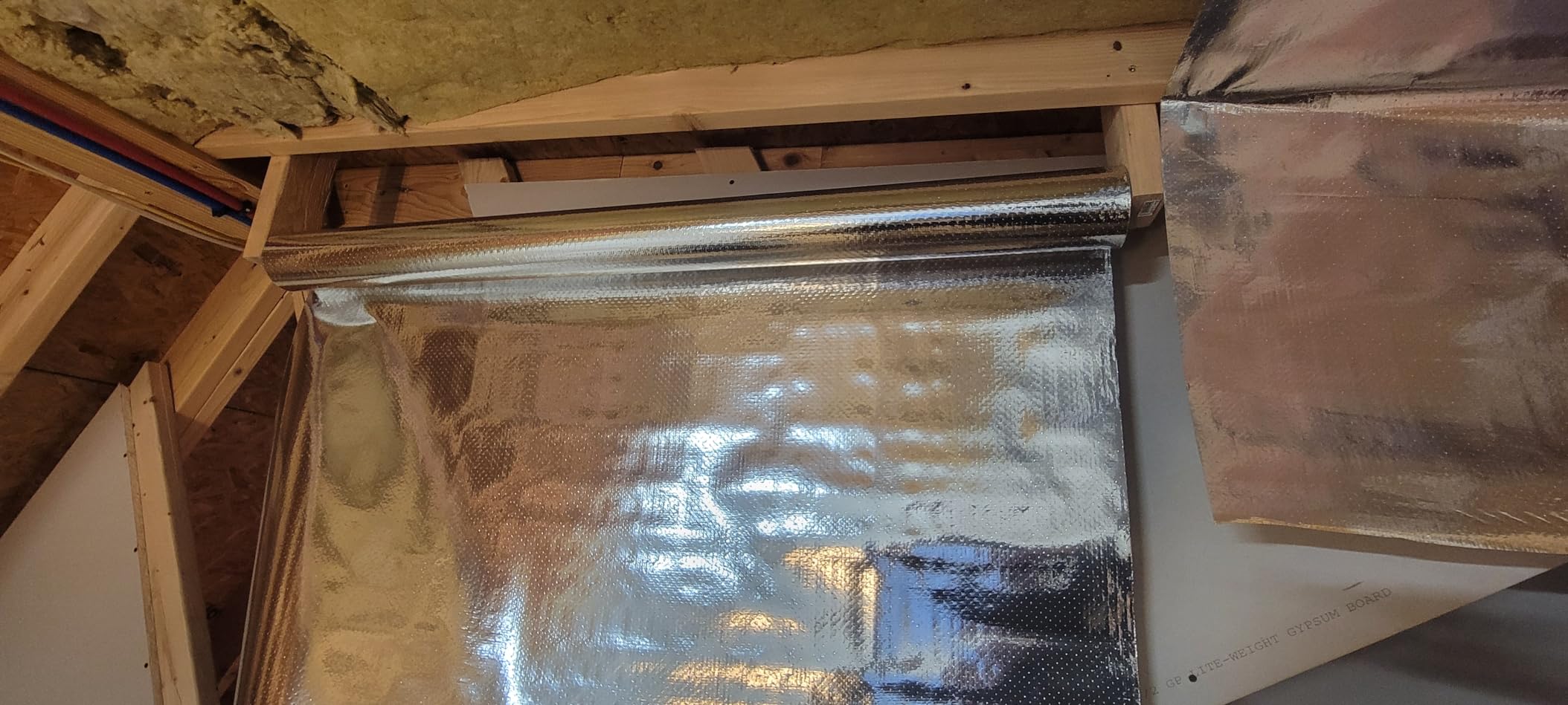 SmartFOIL 4ft x 125ft Industrial Grade Radiant Barrier 500 sq ft roll Attic Foil Reflective Insulation customer photo 2