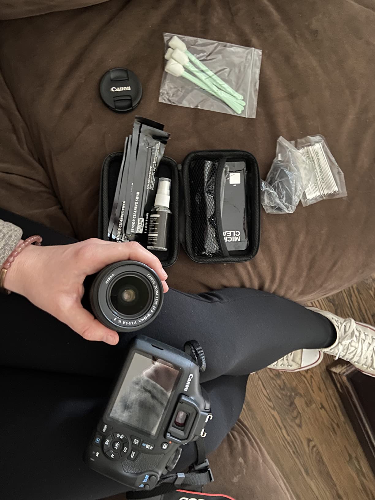Professional DSLR Camera Cleaning Kit with APS-C Cleaning Swabs, Microfiber Cloths, Camera Cleaning Pen, for Camera Lens, Optical Lens and Digital SLR Cameras customer photo 1