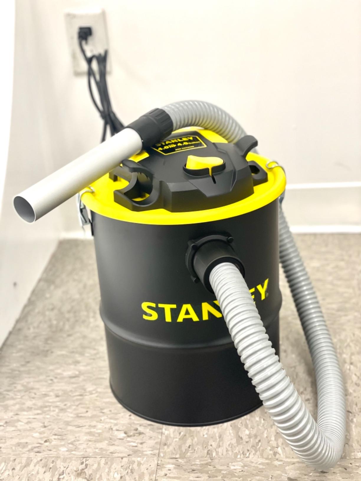 STANLEY Ash Vacuum Cleaner, Portable 4 Gal 4HP Hot Ash Vac SL18184 customer photo 1