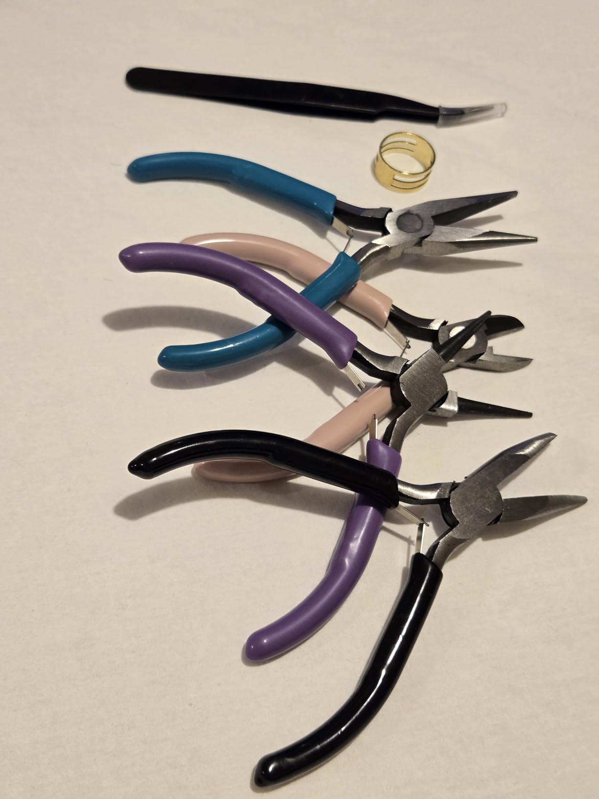 URSKYTOUS 4Pcs Jewelry Pliers Set Jewelry Making Pliers Tools Kit Include Jewelry Making Needle Nose Chain Nose Round Bent Pliers Wire Cutter for Bracelet Beading DIY Craft Jewelry Making Supplies customer photo 1