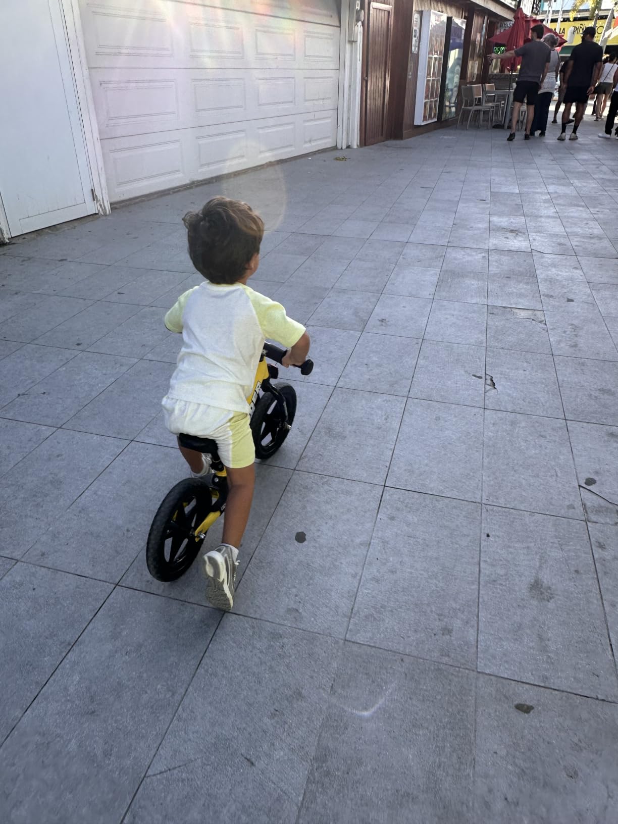 Strider 12 Sport, No Pedal Balance Bike for Kids Ages 1-4 Years, Matte Gray | No-Pedal Balance Bike for Toddlers, Safety Pad, Adjustable Seat and Handlebars, Lightweight Frame, Never-Flat Tires customer photo 2