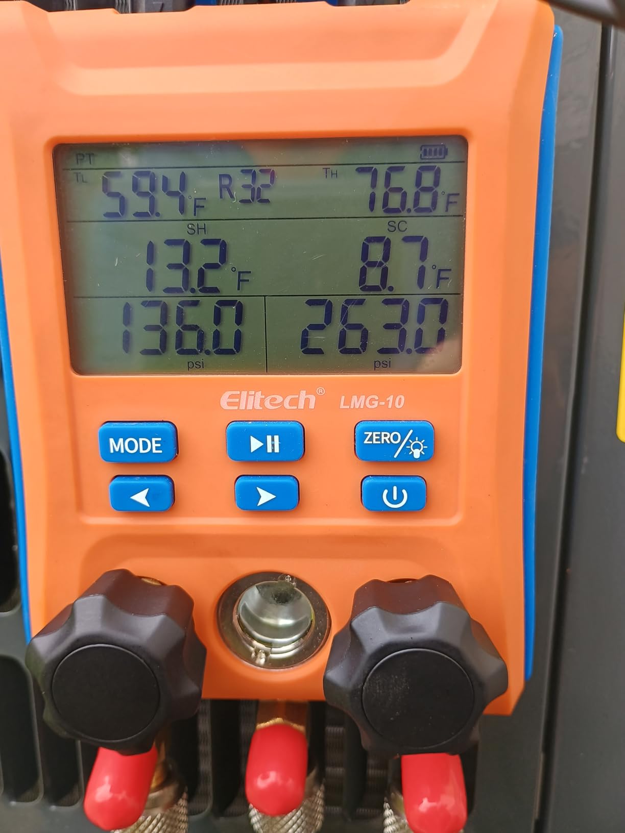 Elitech LMG-10 2-Way HVAC Manifold with Wired Temp Clamps customer photo 2