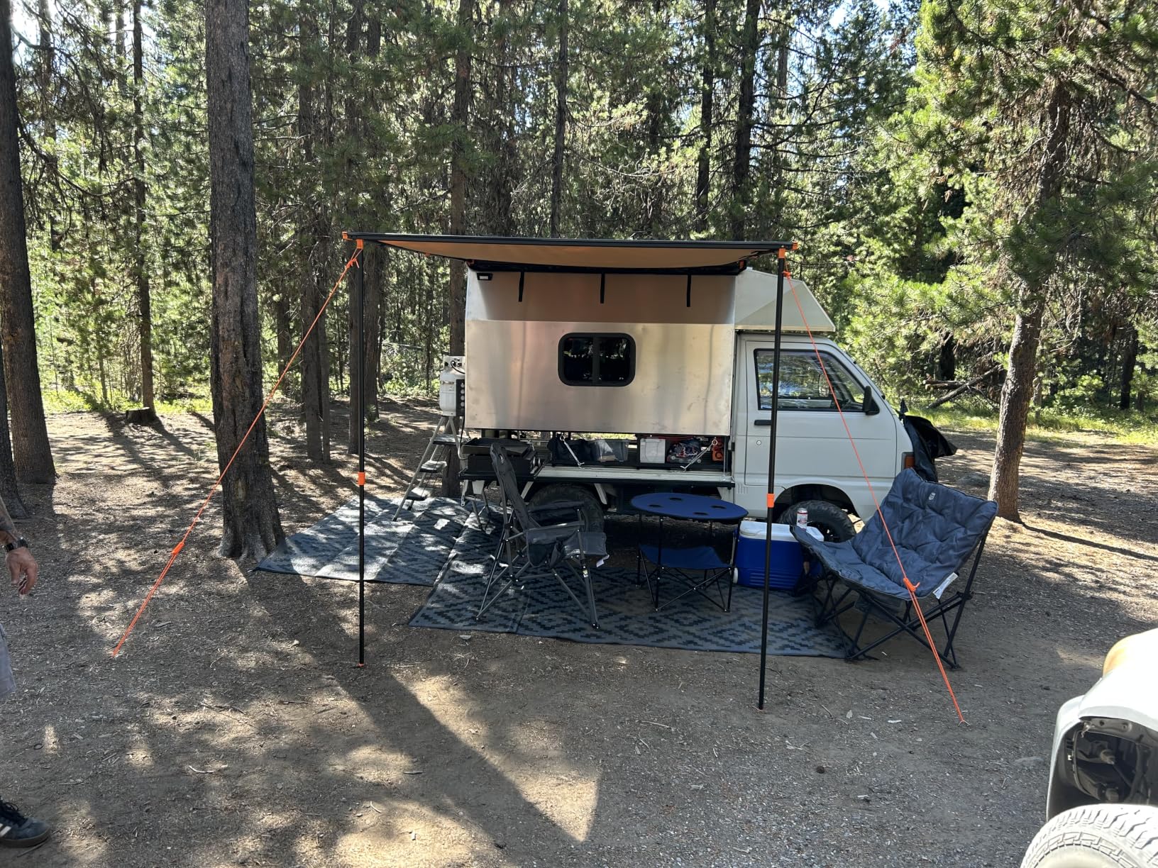 ALL-TOP Vehicle Awning 6.6'x8.2' Roof Rack Pull-Out Sun Shade UV50+, Weatherproof 4x4 Side Awning for Camping & Overland customer photo 1