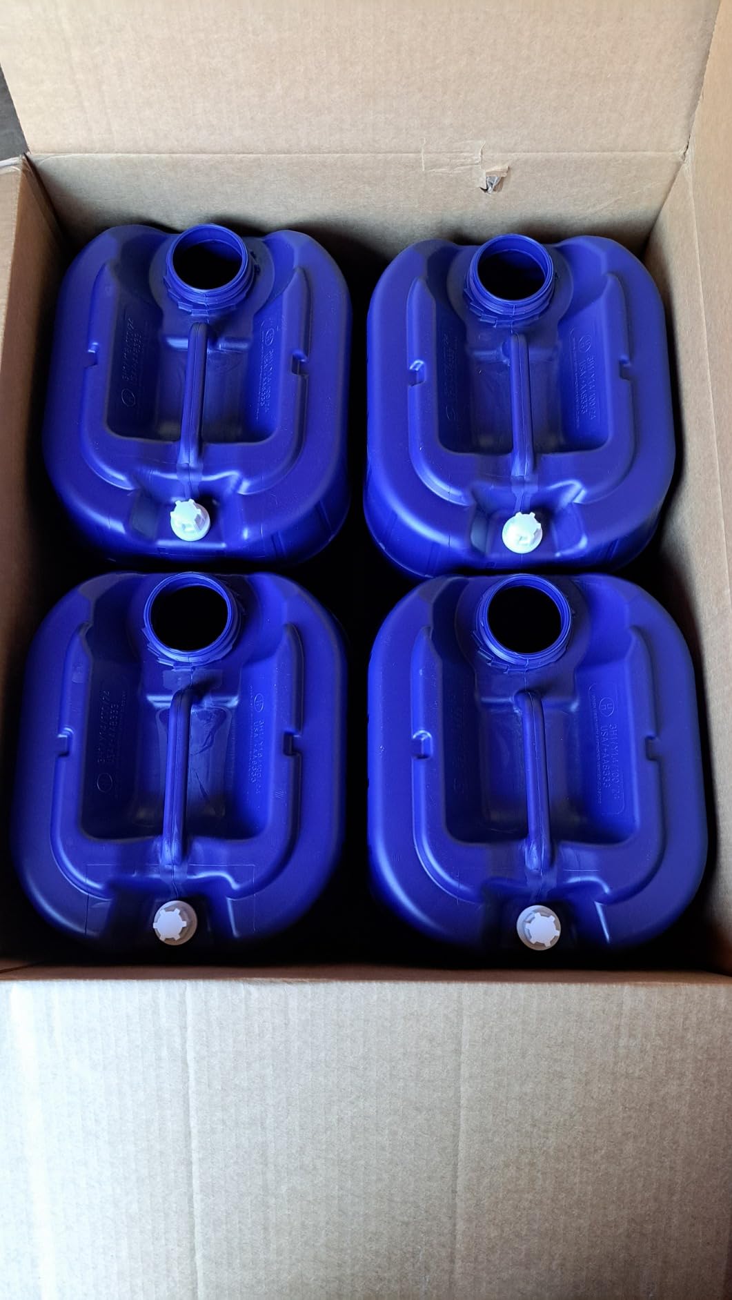 5-Gallon Stackable Water Storage Containers, Emergency Water Storage for Camping and Disaster Preparedness, 20 Gallons customer photo 1