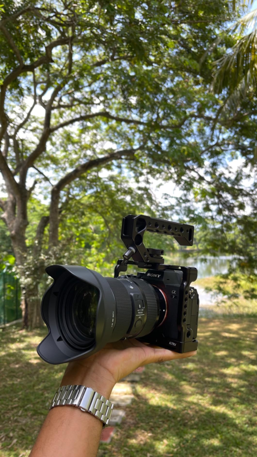 Hersmay A7III Cage with Top Handle, A9 Camera Cage for Sony A7III / A7RIII /A9 /A7II Mirrorless Camera, Multiple 1/4