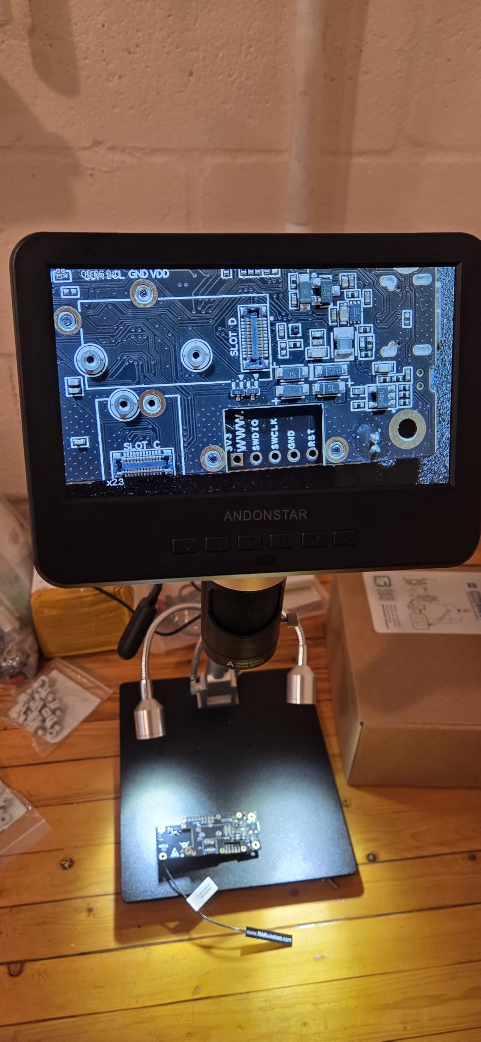Andonstar AD246S-M 3 Lens 2160P HDMI Digital Microscope 2000x for Adults | 7 Inch LCD Soldering Microscope for Electronics Repair, Error Coins, Pro Boom Arm Stand, Windows Compatible customer photo 1