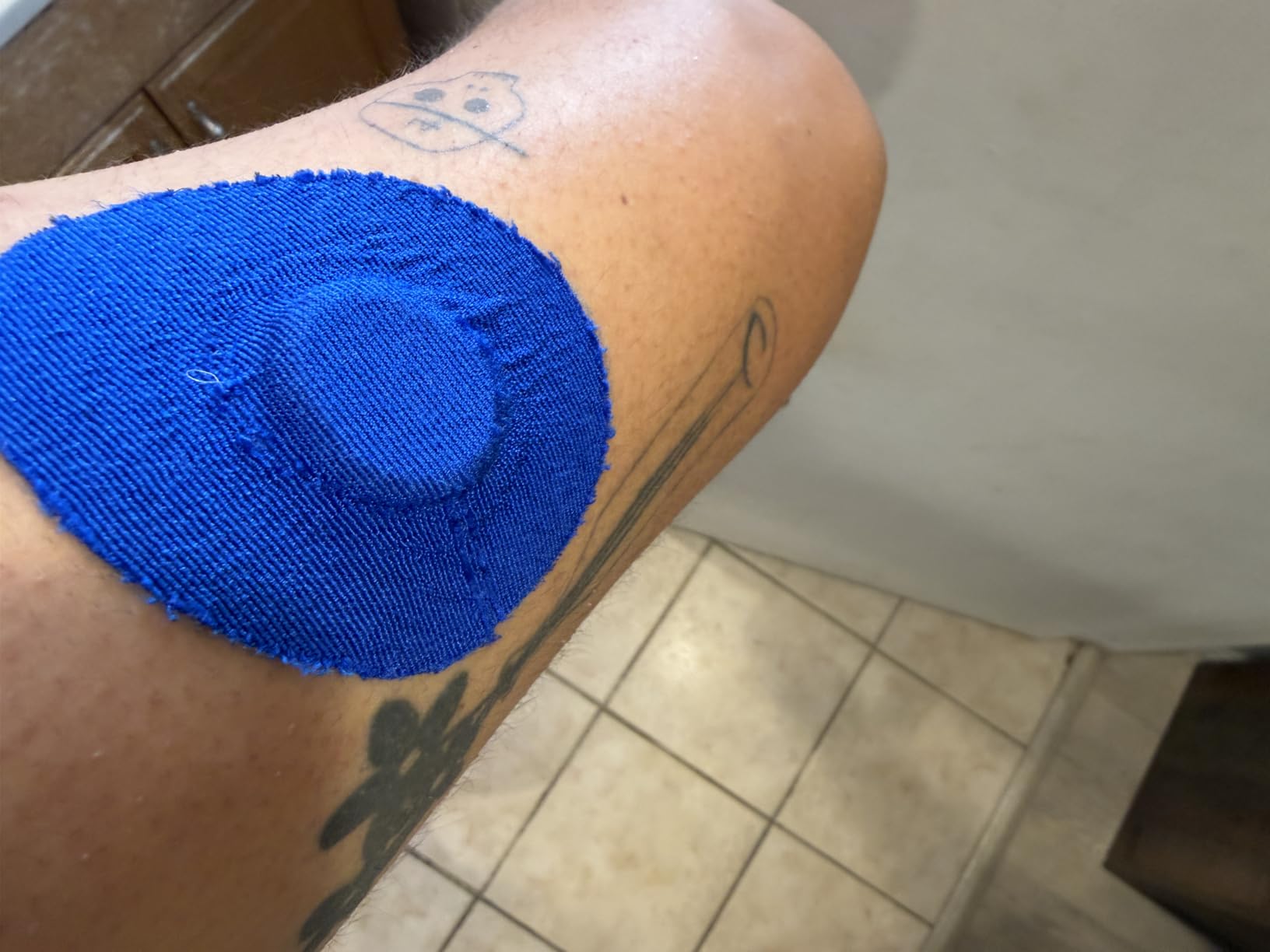 Skin Grip Adhesive Patches Compatible with Dexcom G7 & Stelo CGM Sensors | Waterproof & Sweatproof Cover, 20 Pack, Tan customer photo 1