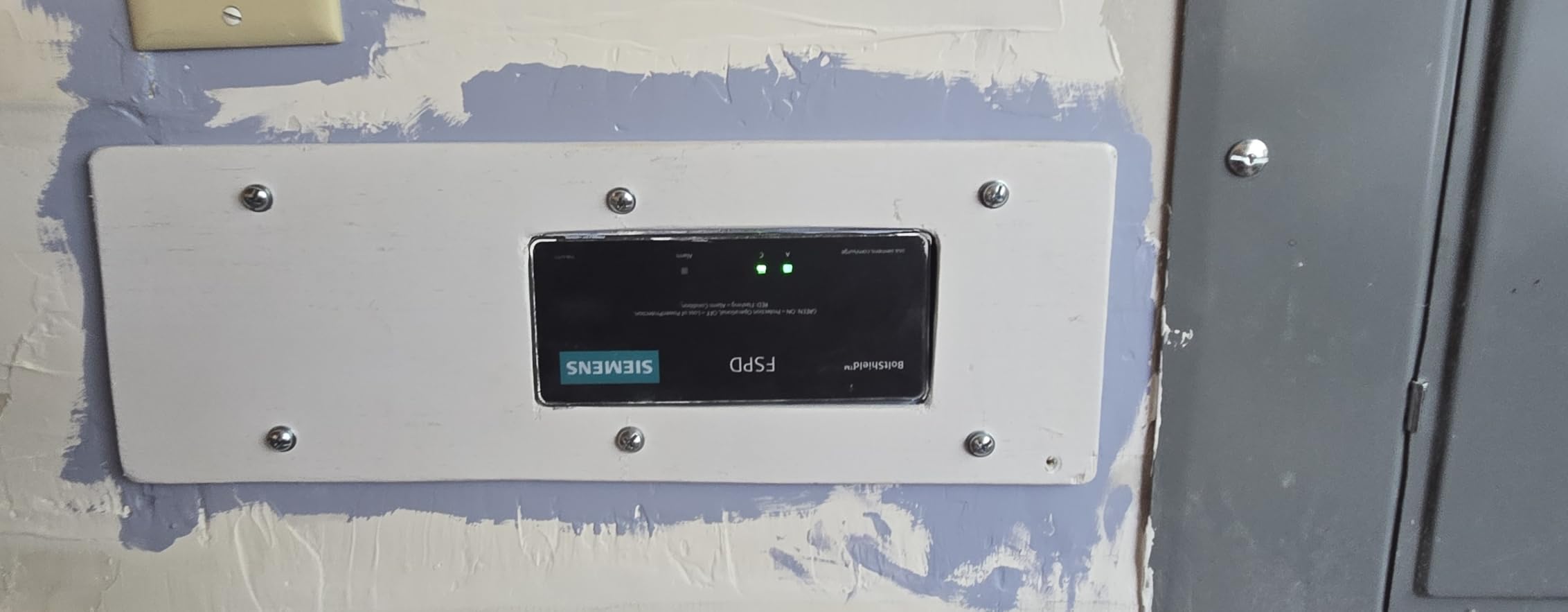 Siemens Boltshield FSPD140 Level 2 Whole House Surge Protection Device Rated for 140,000 Amps, 120/240V customer photo 2