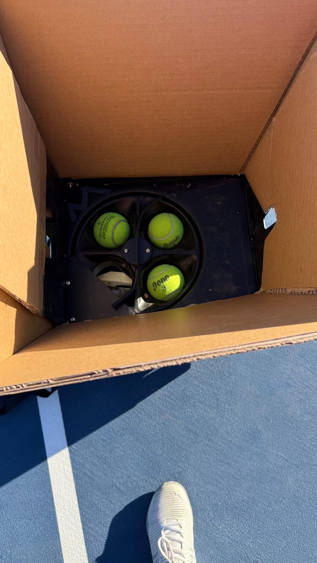 Portable Tennis Ball Machine (26lbs) - Dual Motor for TopSpin and Backspin, 80+ Balls, Max 68MPH, 4+ Hours Play with External Lithium Battery customer photo 1