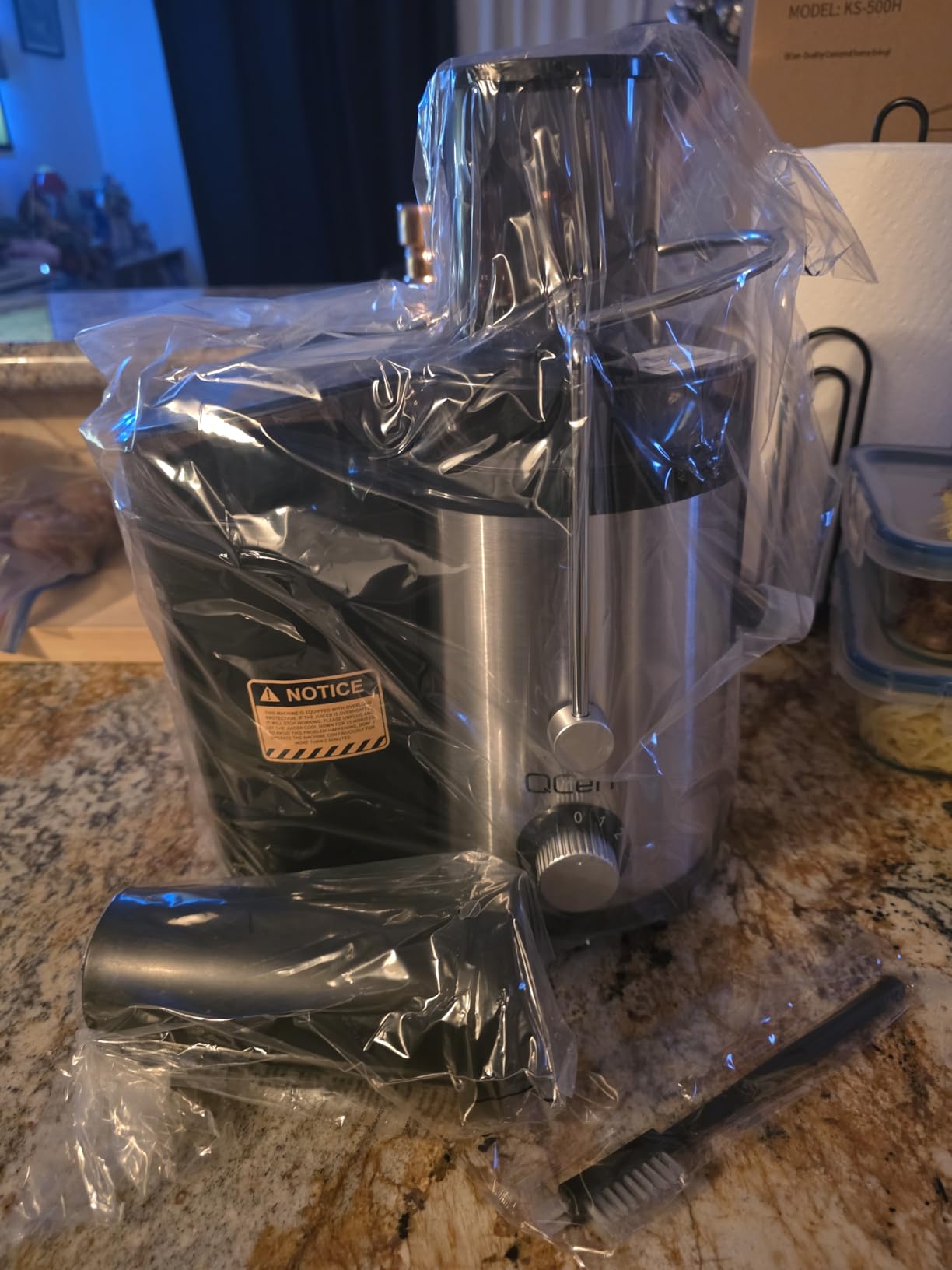 Juicer Machine 800W Centrifugal Juicer with Wide Mouth Feed Chute | For Fruits And Vegetables, Stainless Steel, BPA-Free Parts, Easy To Clean, Fast Juice Extraction, Black customer photo 1