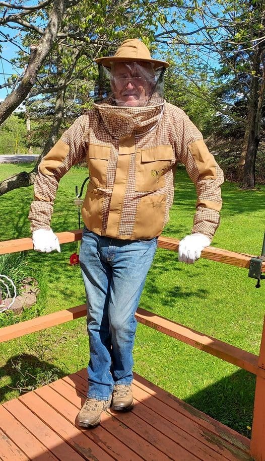 3 Layer Ventilated Sting Proof Bee Jacket for Men & Women, Premium Beekeeping Jacket with Gloves & Two Beekeeper Veils. (White J/XL) customer photo 1