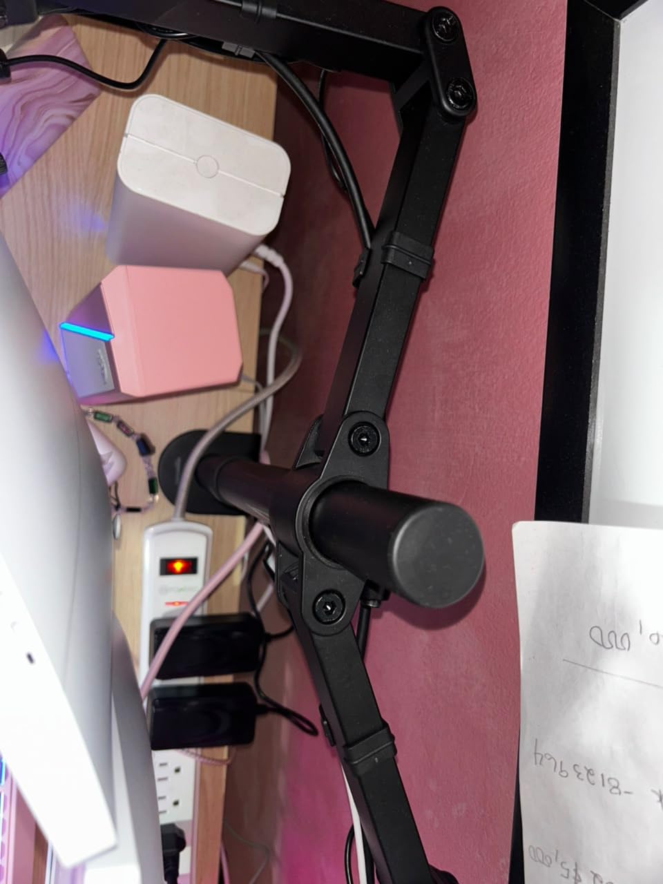Amazon Basics Gas Spring Dual Monitor Arm Desk Mount, Adjustable Tension, Fits 15-27 Inch Monitors, Supports 4.4-15.4 lbs Each Arm, VESA 75x75/100x100, Black customer photo 2