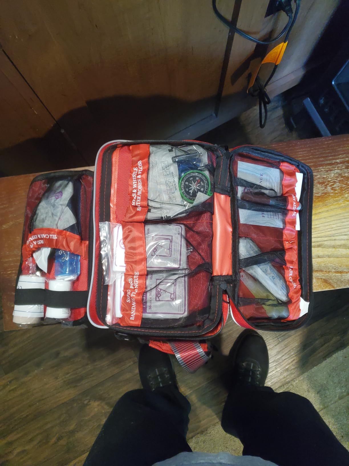 Gevoke Professional 500 Piece Emergency First Aid Kit for Home, Car, Travel, Camping customer photo 1