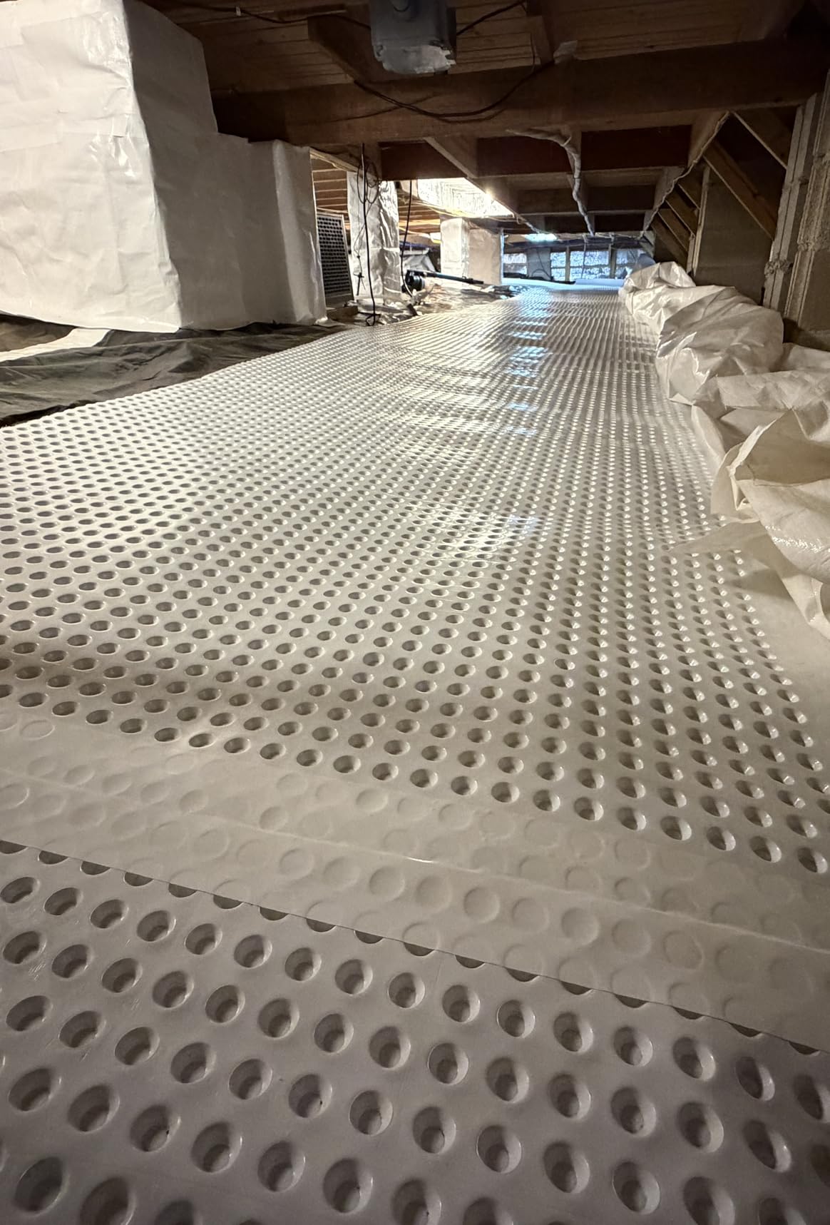 Whitecap Dimple Drainage Matting 2' x 50' - Improves Water Flow, Protects Vapor Barriers, Crawl Space & Basement Foundation Membrane, Heavy-Duty Underlayment customer photo 1