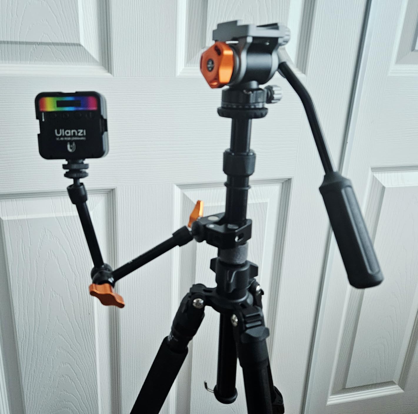 K&F CONCEPT Fluid Head, Silky-Smooth, Stable Tripod Fluid Head for pan and tilt, Arca Swiss-Compatible Fluid Head Mount, max Load 11 lbs/5kg FH-03 customer photo 1