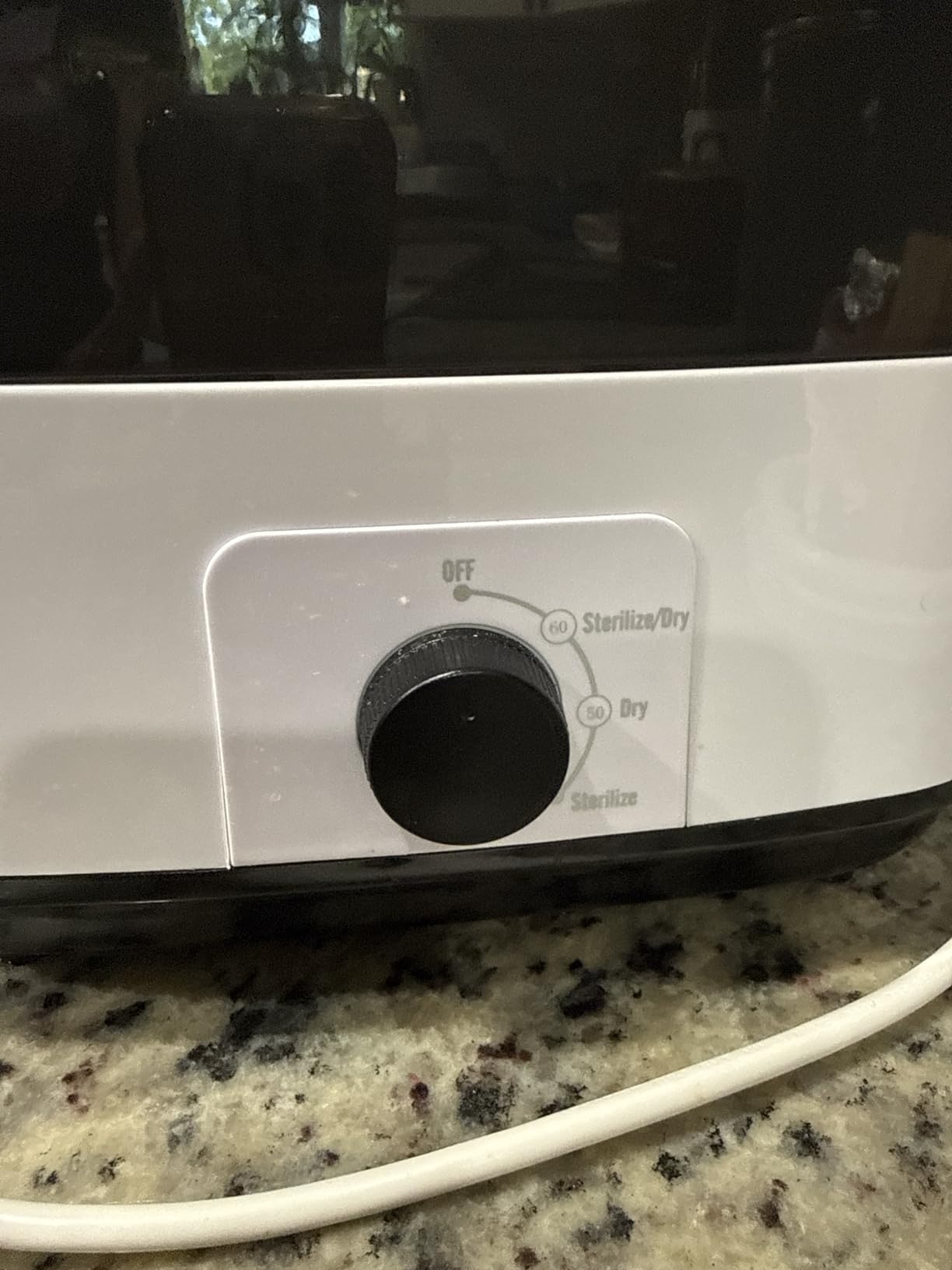 Grownsy 4-in-1 Large Capacity Baby Bottle Sterilizer and Dryer | 360 Steam Sterilization, Fast Drying, 72H Storage customer photo 1