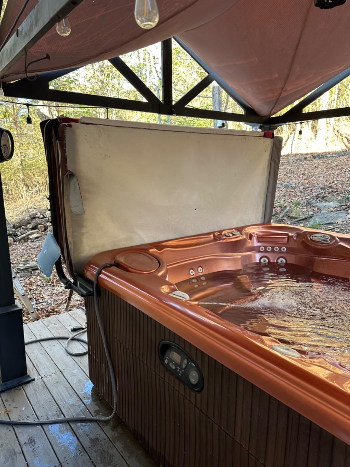 Byers Choice Hot Tub Cover Lifter - 96
