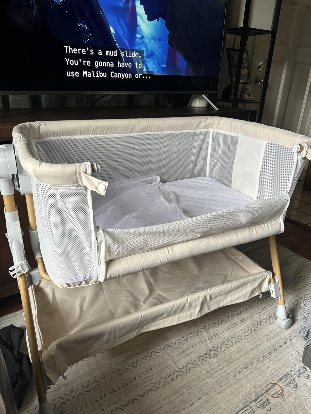 3 in 1 Baby Bassinet, Bedside/Rocking Bassinet for Baby, Bedside Crib with lockable Wheels, Waterproof Mattress, Adjustable 6 Heights, Portable Bassinets Bedside Sleeper for Newborn Infant (Beige) customer photo 1