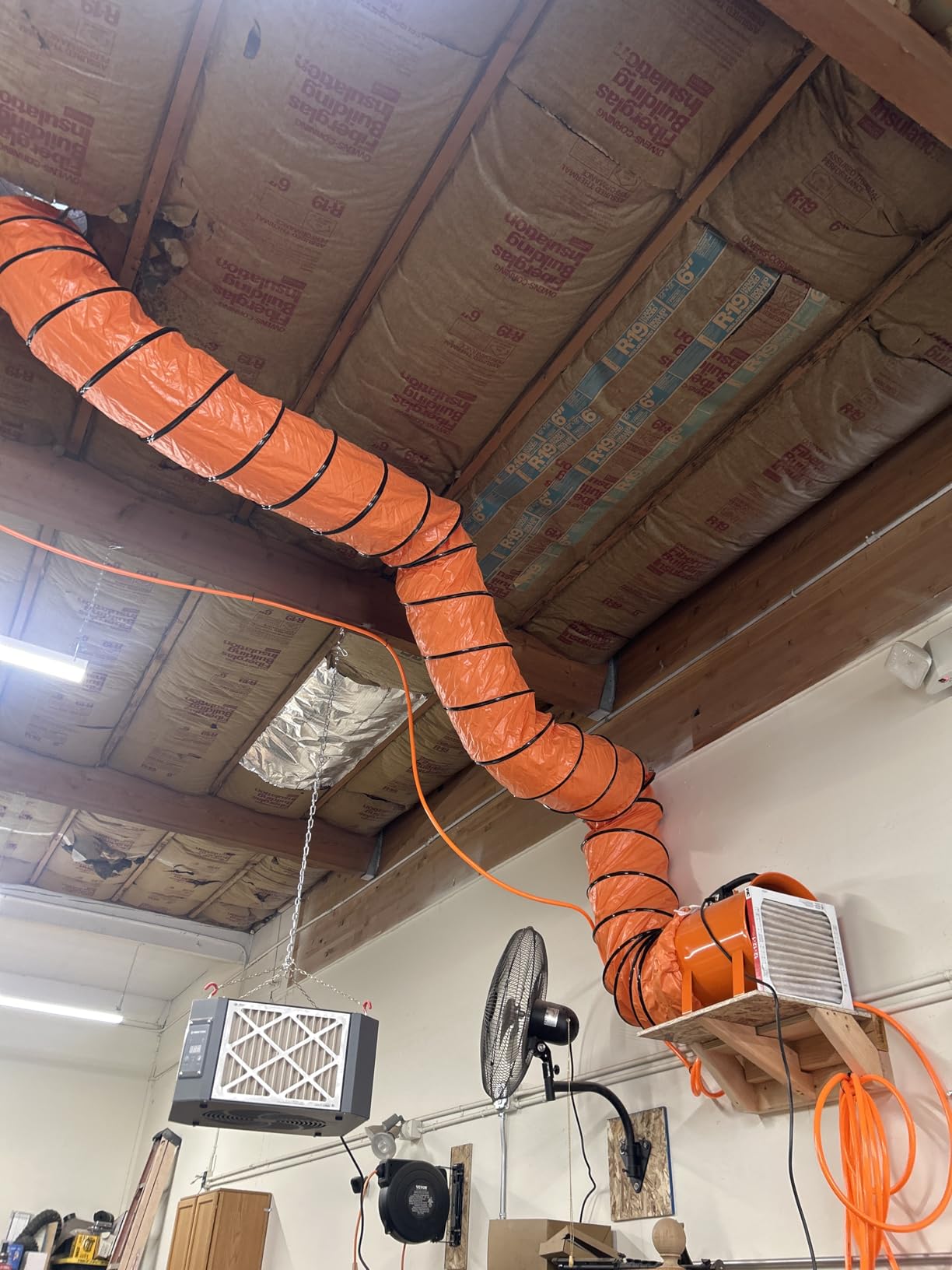 VEVOR Air Mover Blower Fan 12 Inch | 3198CFM, 585W, 33ft Flexible Duct, Industrial Portable Ventilator/Exhaust customer photo 2