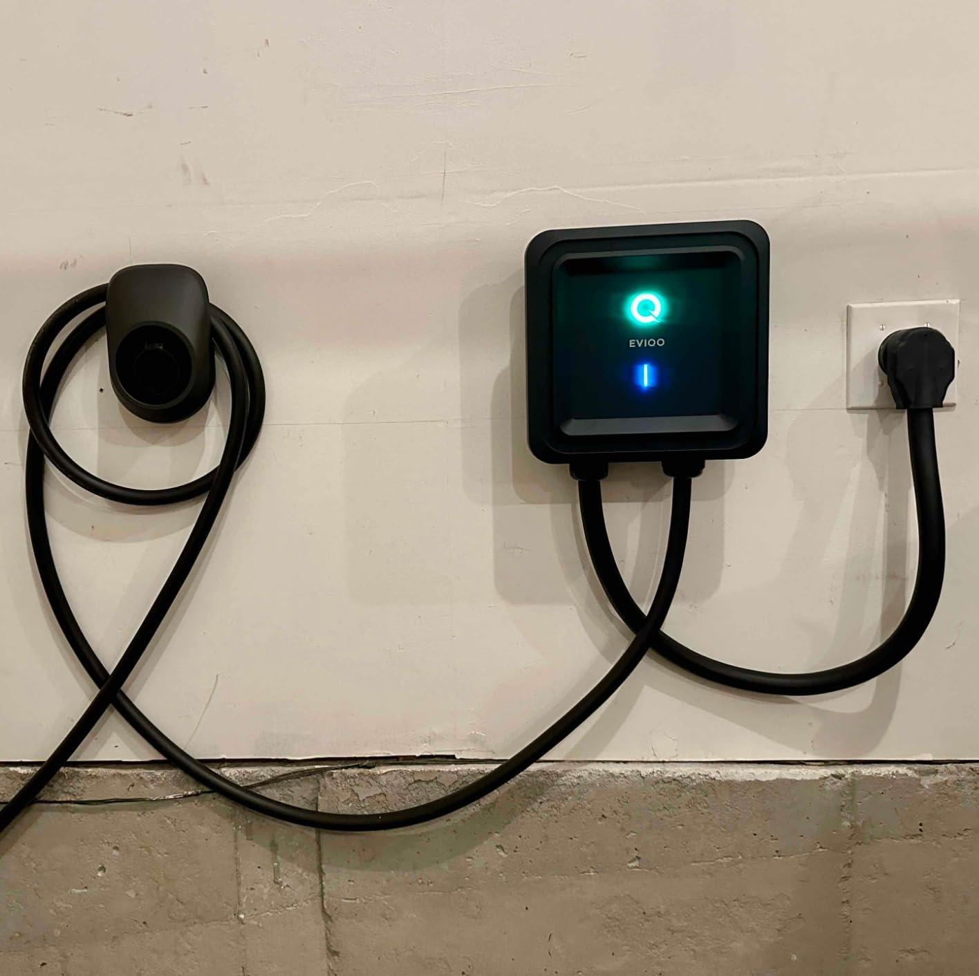 EVIQO Level 2 EV Charger, 40 Amp 240V, J1772 for Non-Tesla EVs, 25ft Cable, WiFi (2.4GHz) Smart App, Weatherproof Indoor/Outdoor (IP66, NEMA 4), UL & ETL Certified, NEMA 14-50 Plug-in, 9.6kW customer photo 2
