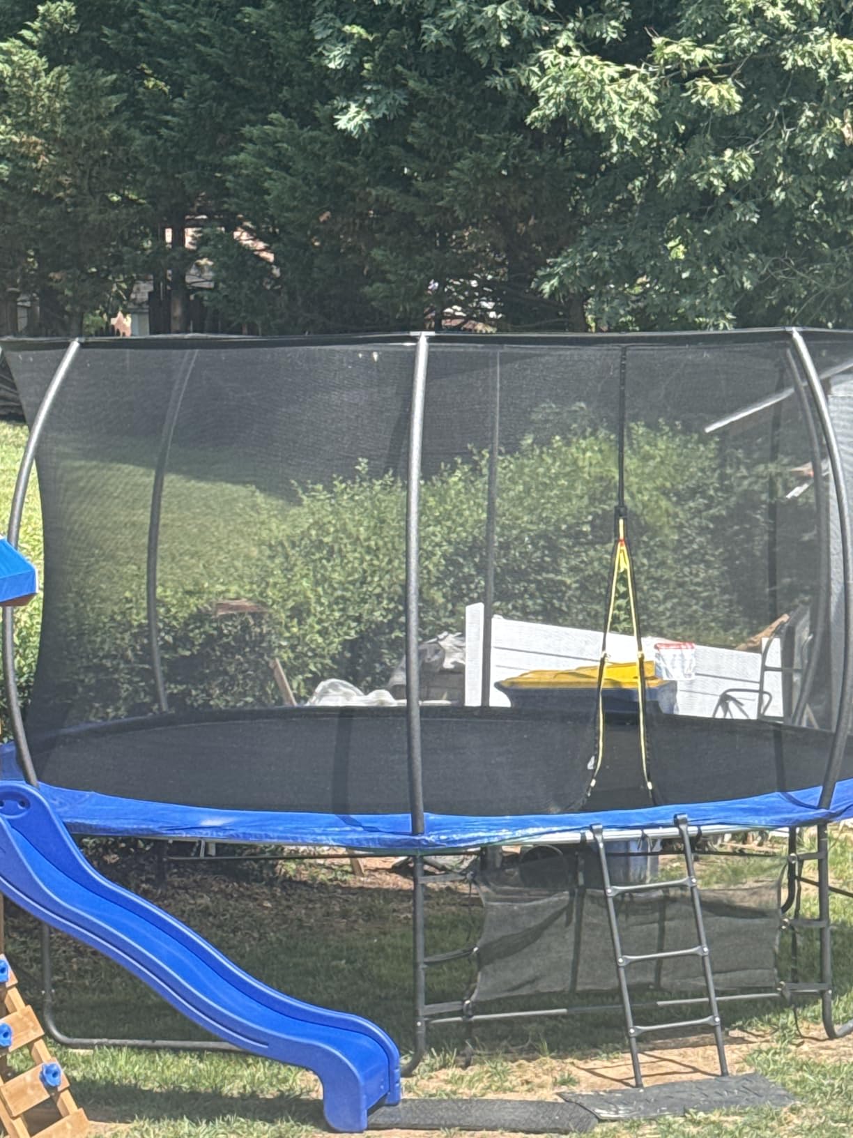 12 14 15 16FT Outdoor Trampolines for Kids and Adults, Pumpkin Trampolin with Curved Poles, Recreational Trampolin with Basketball Hoop and Safety Enclosure Net for Kids and Adults customer photo 1