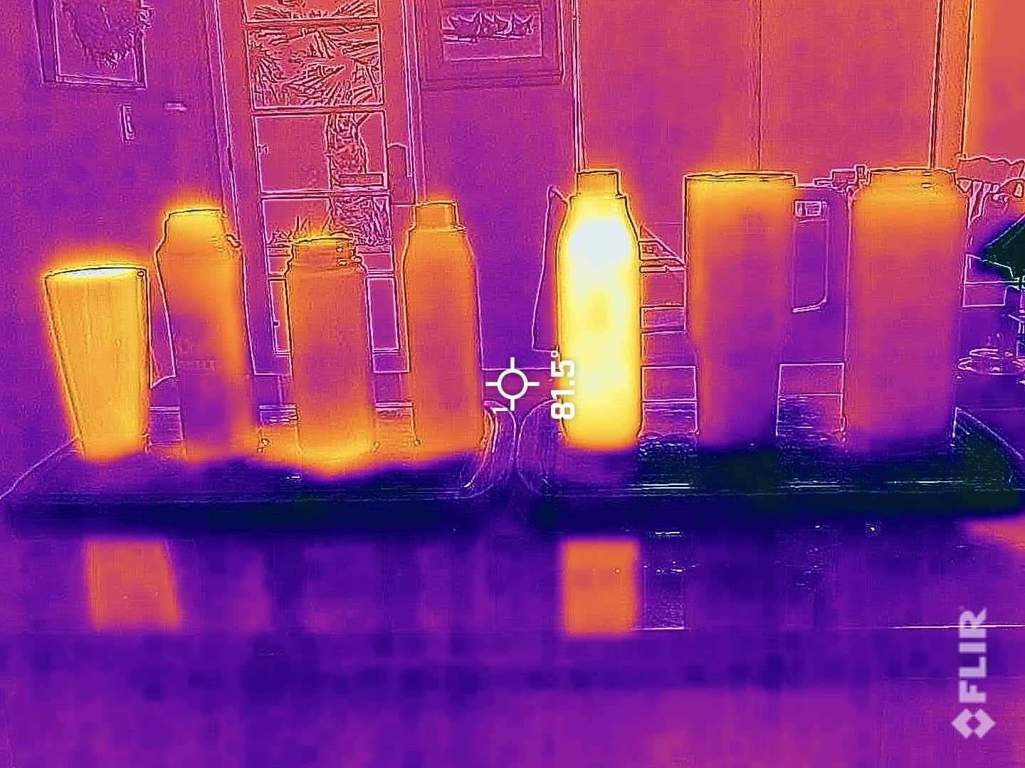 Flir One Pro - Thermal Imaging Camera for iOS Smartphones (iPhone 15 and Newer w/USB-C), 480x360 Super Resolution (160x120 Native IR) | iPhone 15 and newer, 160x120 native IR, MSX, VividIR, jobsite tough, case, USB cable customer photo 1
