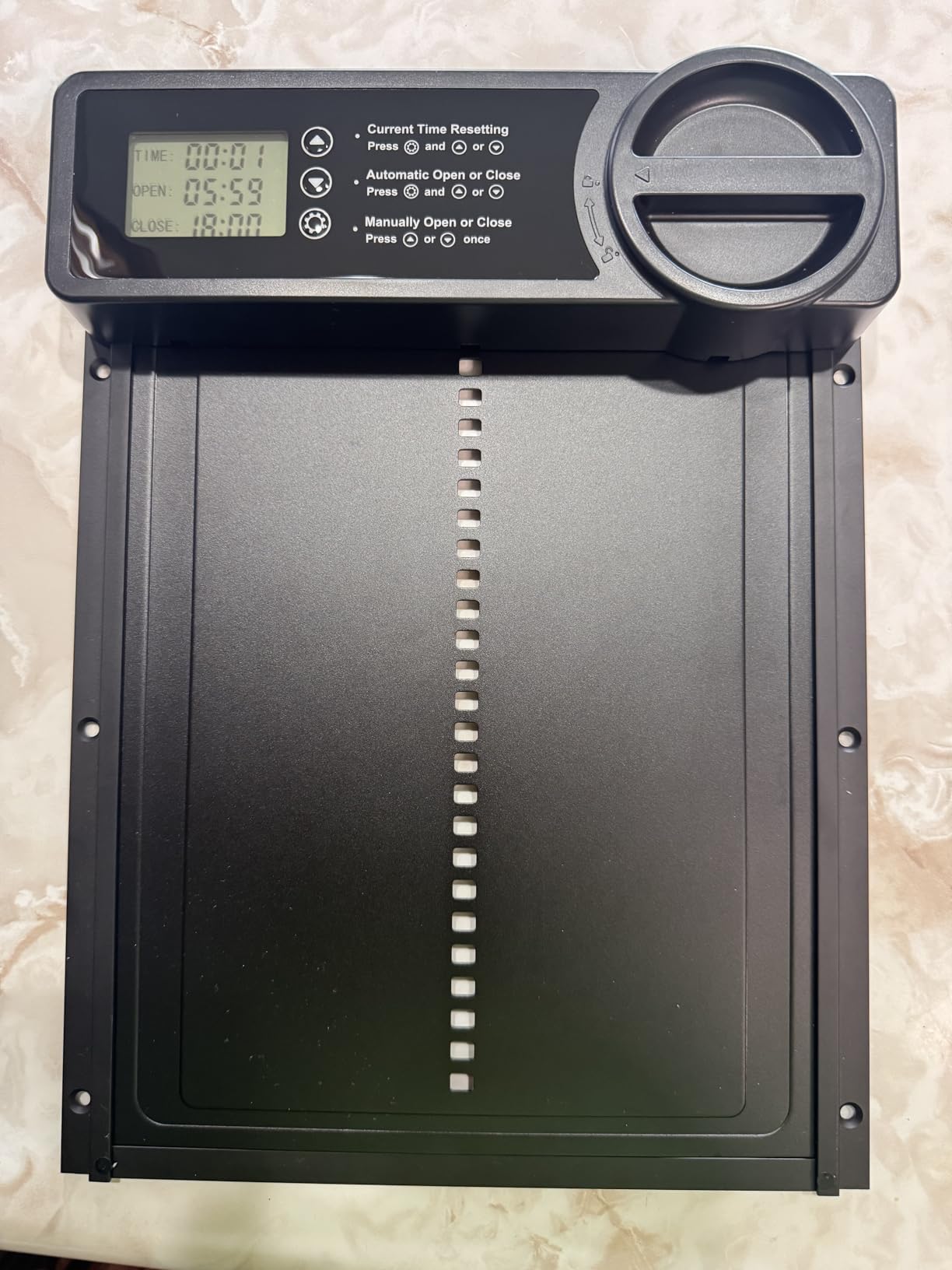Automatic Chicken Coop Door, Battery Powered Electric Chicken Coop Door with Smart Timer, Anti-Pinch Sensor, LCD Display& Low Battery Reminder for Hens, Ducks, Geese Poultry customer photo 2