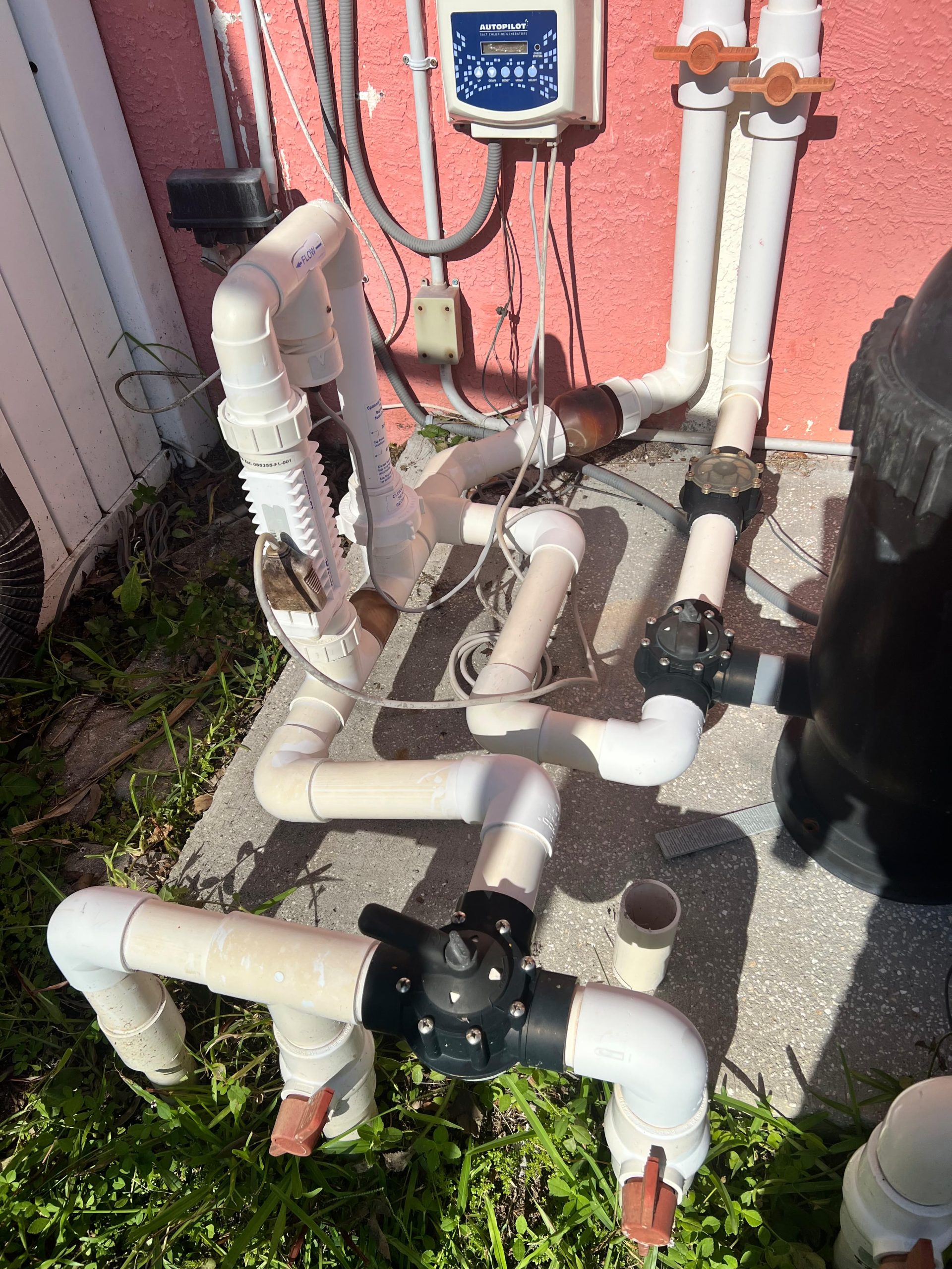 E-CHLOR Plug-in Salt Chlorine Generator | 32,000 gal Max | APX Performance | Advanced salt chlorinator with easy installation, 3-year manufacturer warranty, smart sensors, and precision notifications customer photo 2